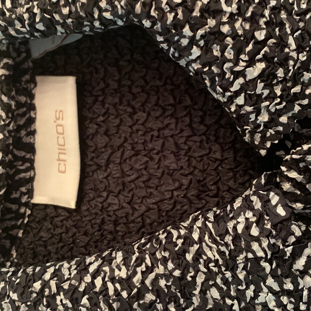 Jacket - Picture 2 of 4